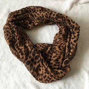 Infinity scarf